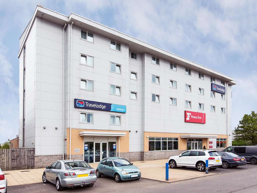 Travelodge Basildon Eksteriør billede
