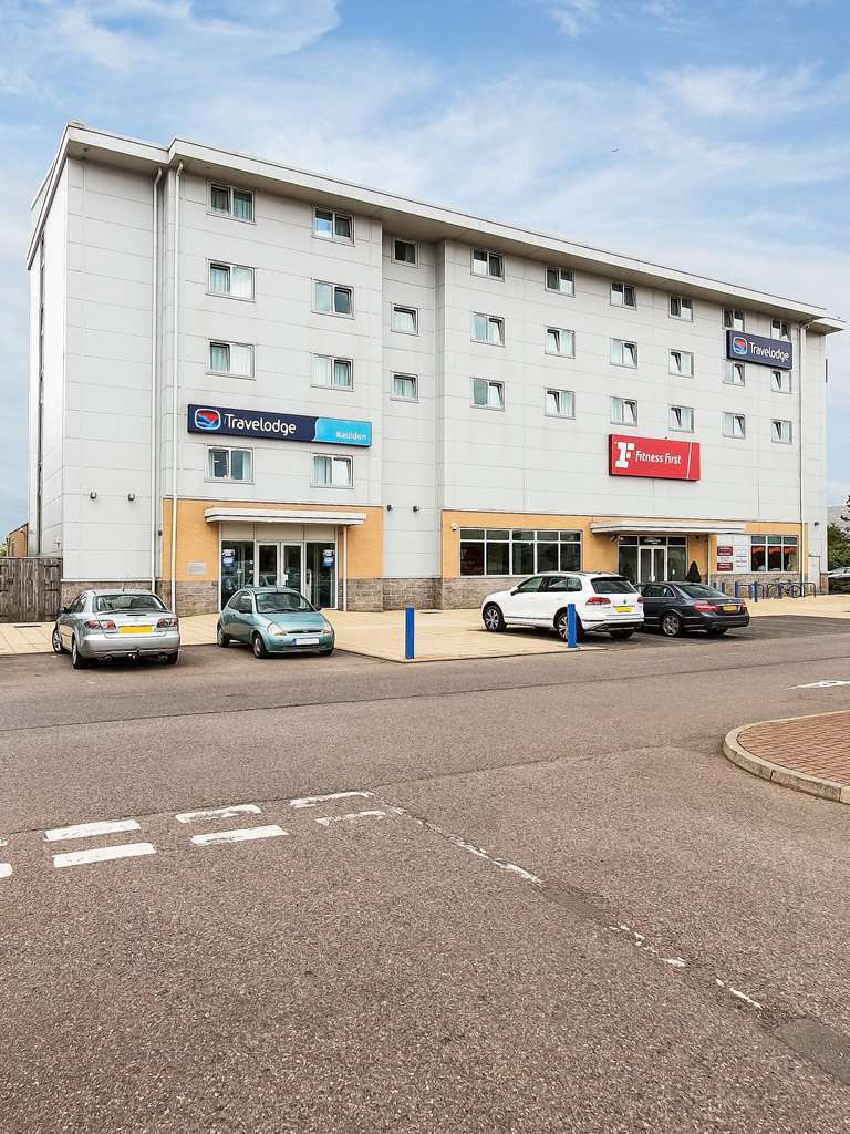 Travelodge Basildon Eksteriør billede